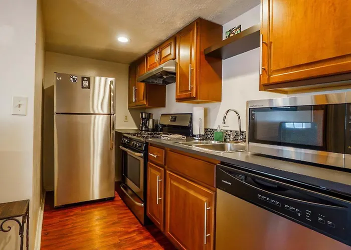 Apartment 1 Bed - Amazing Location 1 Block To Carson St *
