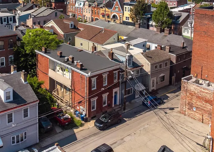 1 Bed - Amazing Location 1 Block To Carson St