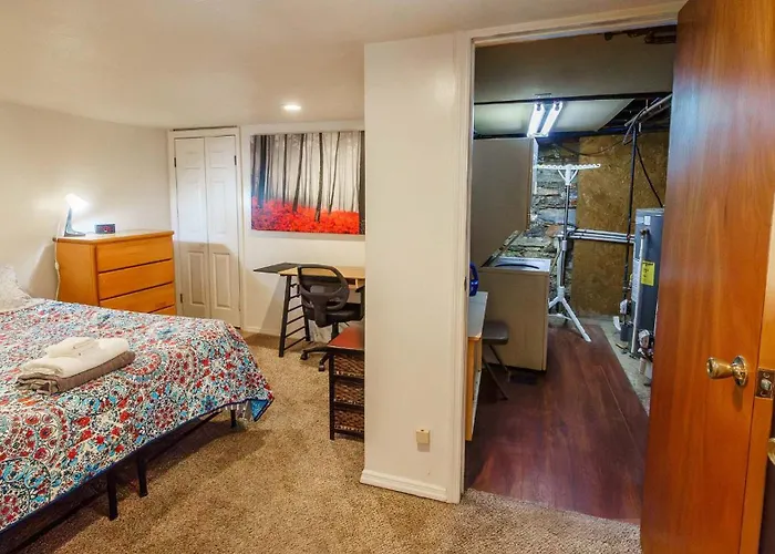 Apartment 1 Bed - Amazing Location 1 Block To Carson St *