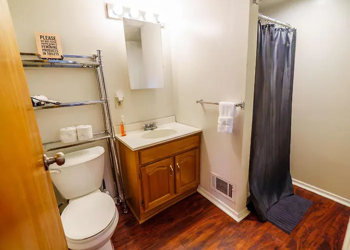 1 Bed - Amazing Location 1 Block To Carson St Pittsburgh
