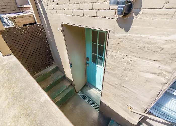 1 Bed - Amazing Location 1 Block To Carson St Pittsburgh